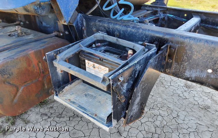 image for item DJ6132 1984 GMC Brigadier  semi truck