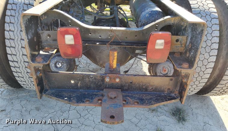 image for item DJ6132 1984 GMC Brigadier  semi truck