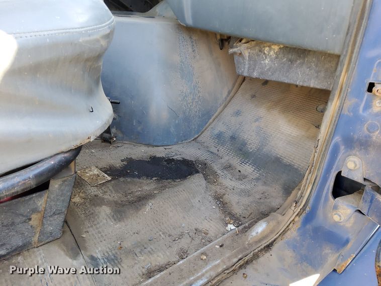 image for item DJ6132 1984 GMC Brigadier  semi truck