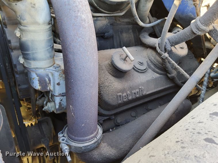 image for item DJ6132 1984 GMC Brigadier  semi truck