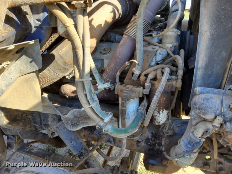 image for item DJ6132 1984 GMC Brigadier  semi truck