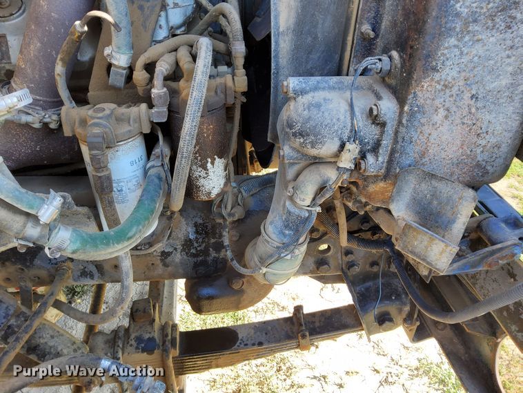 image for item DJ6132 1984 GMC Brigadier  semi truck