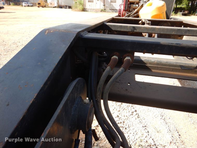 image for item DK6992 2014 XL Specialized 110HDG lowboy equipment trailer