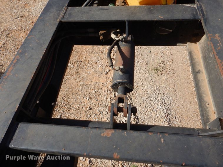 image for item DK6992 2014 XL Specialized 110HDG lowboy equipment trailer