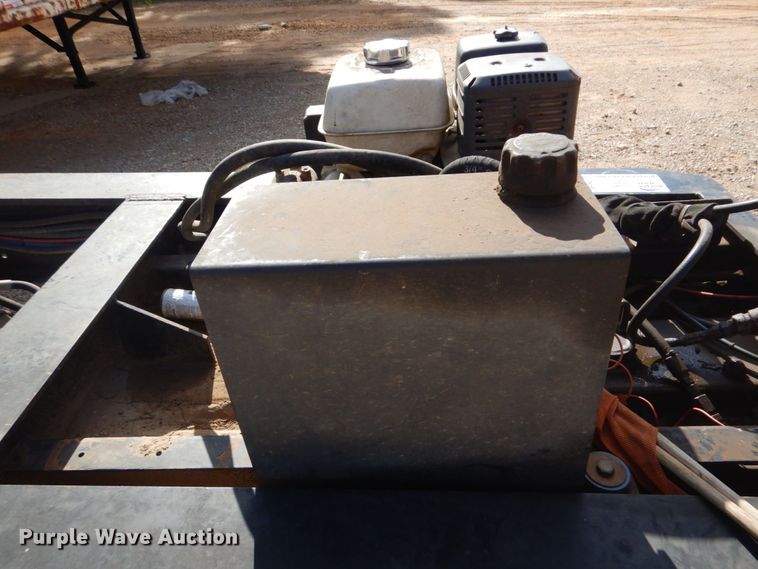 image for item DK6992 2014 XL Specialized 110HDG lowboy equipment trailer