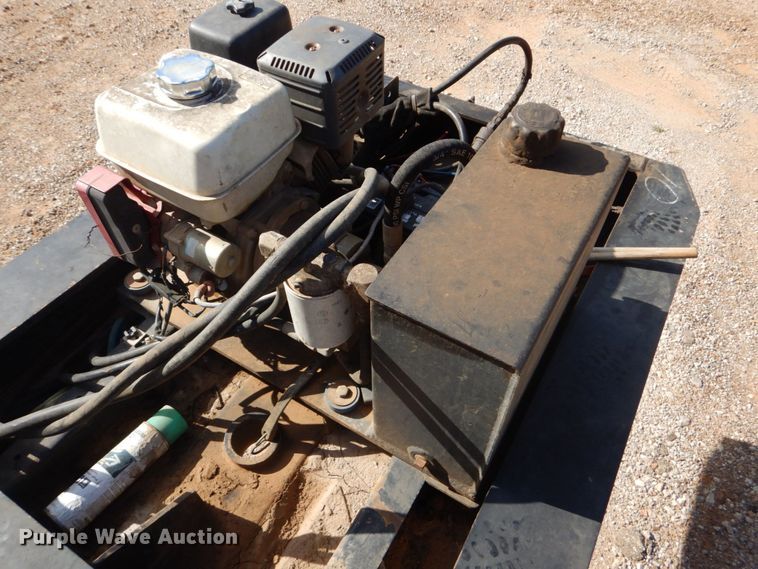 image for item DK6992 2014 XL Specialized 110HDG lowboy equipment trailer