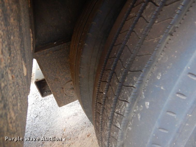 image for item DK6992 2014 XL Specialized 110HDG lowboy equipment trailer