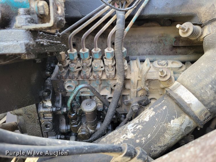 image for item DM8070 1993 International 4900  refuse truck