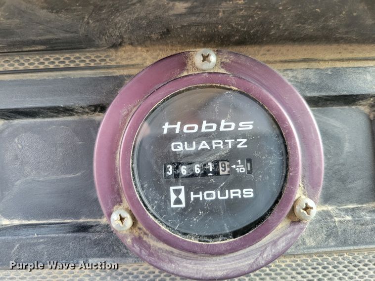 image for item DM8071 1997 Ford F800  refuse truck