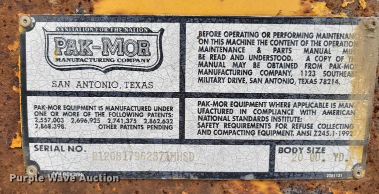 image for item DM8071 1997 Ford F800  refuse truck