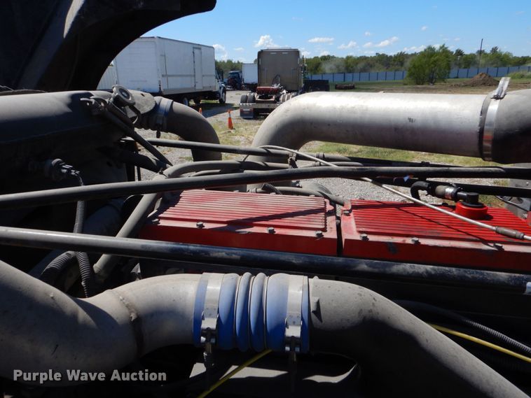 image for item DO1592 2000 Freightliner FLD  fuel truck