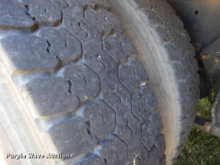 image for item DO1592 2000 Freightliner FLD  fuel truck