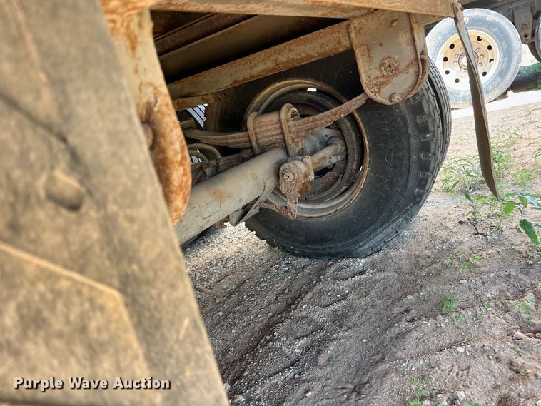 image for item DO8709 1994 Wabash SA-102CW  dry van trailer