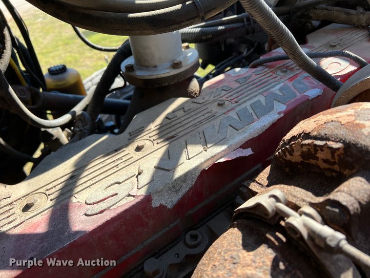 image for item DO8762 2002 Peterbilt 357  dump flatbed truck