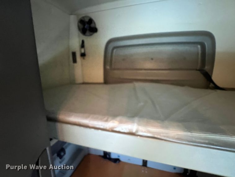 image for item DO8764 2010 International ProStar Premium  semi truck