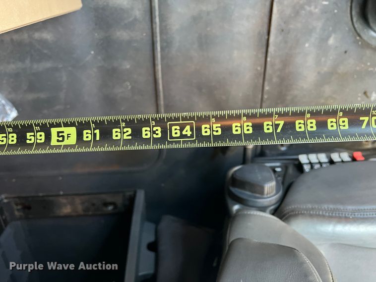 image for item DO8764 2010 International ProStar Premium  semi truck