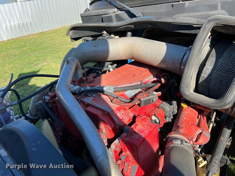 image for item DO8764 2010 International ProStar Premium  semi truck