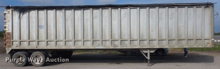 image for item DP0336 1993 Fabrex  walking floor trailer