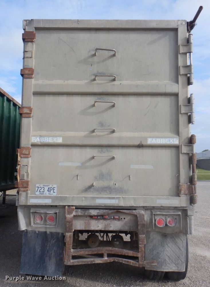 image for item DP0336 1993 Fabrex  walking floor trailer