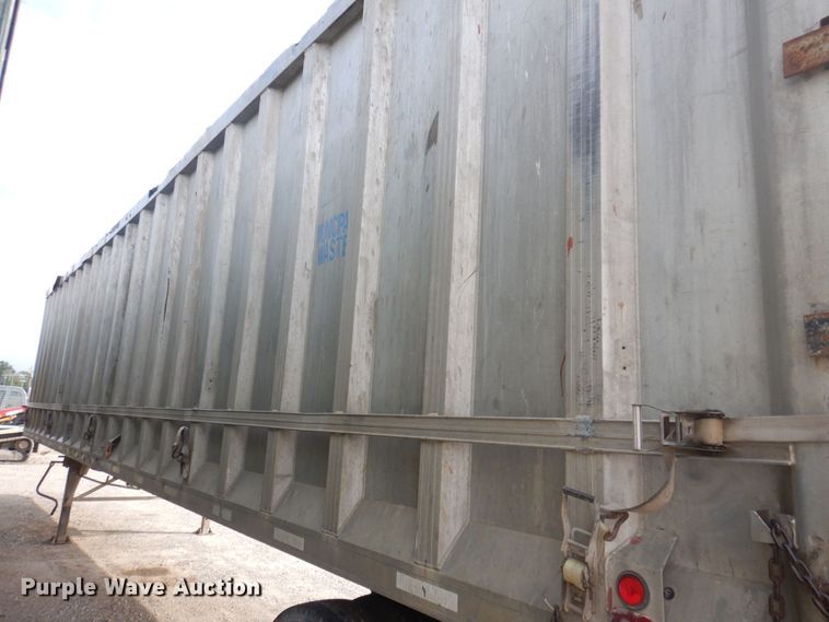 image for item DP0336 1993 Fabrex  walking floor trailer