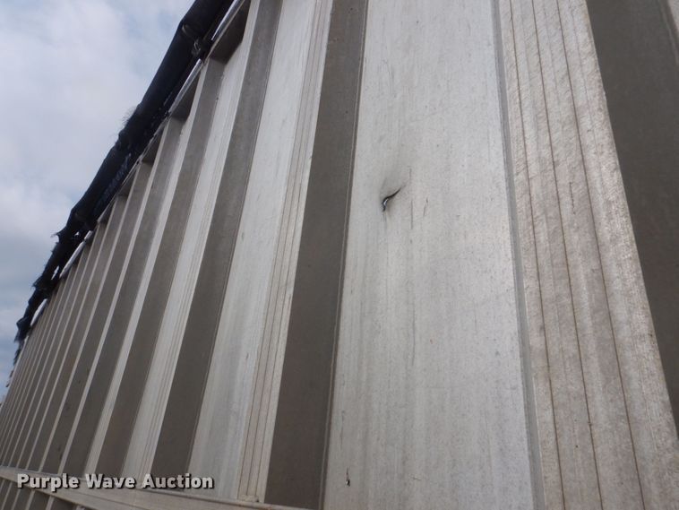 image for item DP0336 1993 Fabrex  walking floor trailer