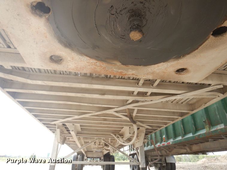 image for item DP0336 1993 Fabrex  walking floor trailer