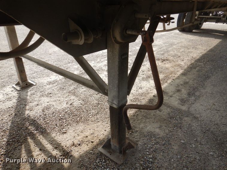 image for item DP0336 1993 Fabrex  walking floor trailer