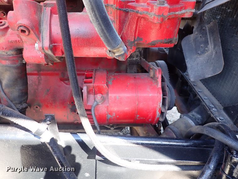 image for item DQ2942 1977 International Paystar 5000  roll-off container truck