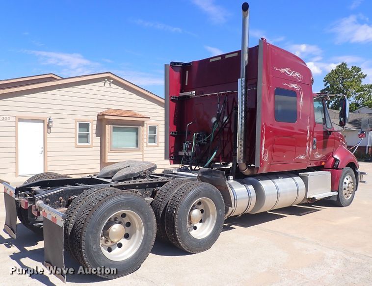 image for item DQ2947 2015 International ProStar  semi truck