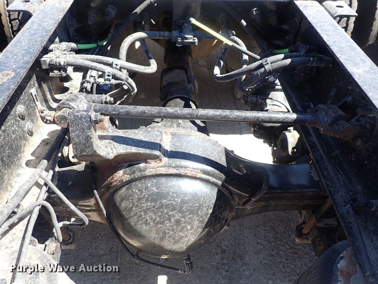 image for item DQ2947 2015 International ProStar  semi truck