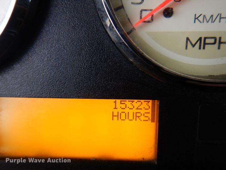 image for item DQ2947 2015 International ProStar  semi truck