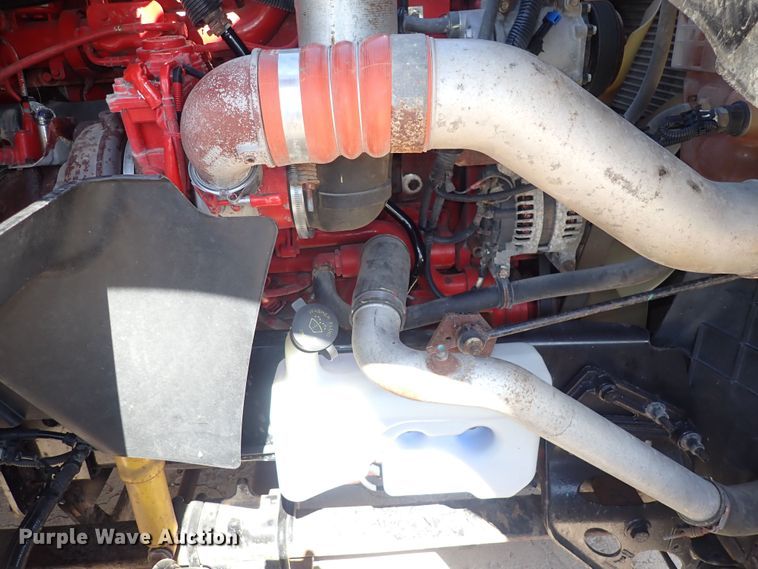 image for item DQ2947 2015 International ProStar  semi truck