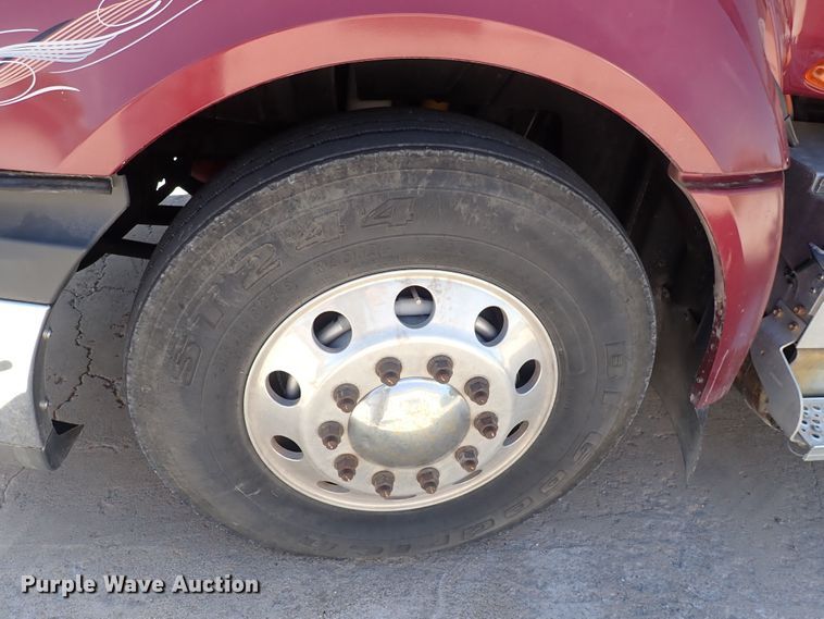 image for item DQ2947 2015 International ProStar  semi truck