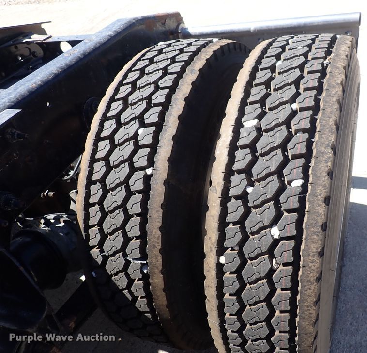 image for item DQ2947 2015 International ProStar  semi truck