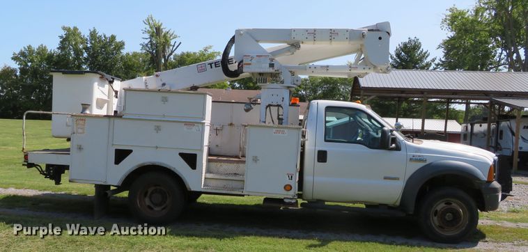 image for item DR0122 2007 Ford F550  bucket truck