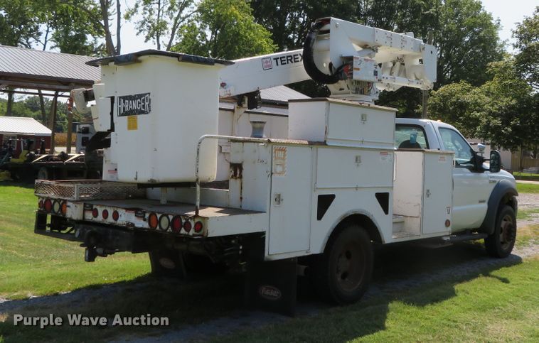 image for item DR0122 2007 Ford F550  bucket truck