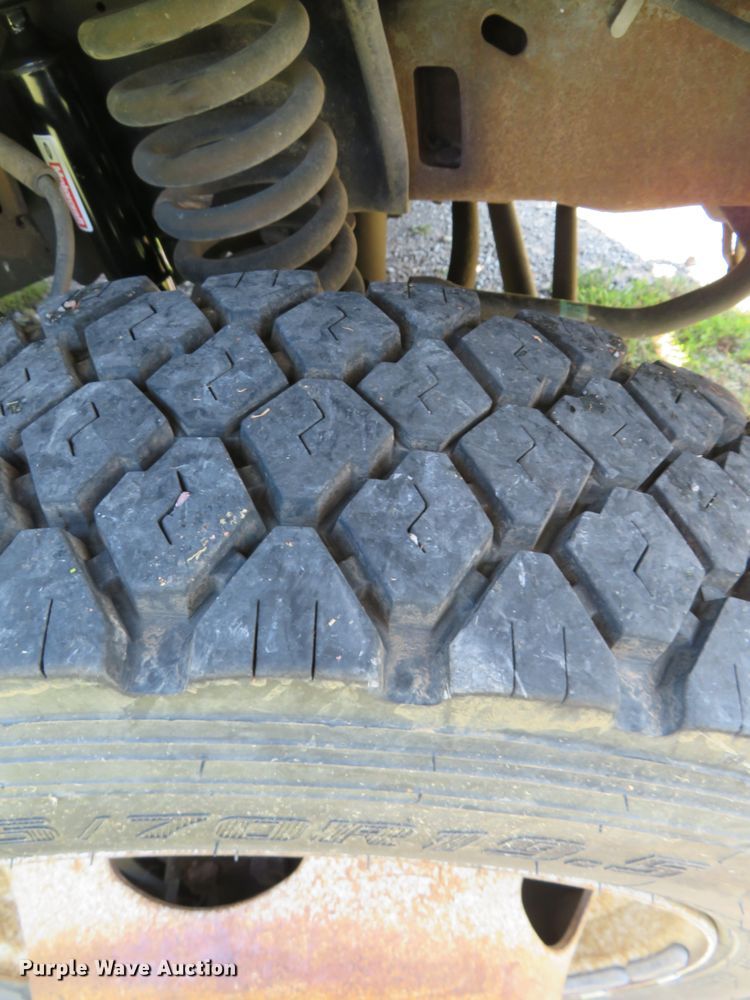 image for item DR0122 2007 Ford F550  bucket truck