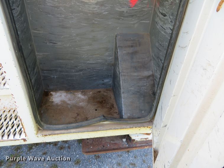 image for item DR0122 2007 Ford F550  bucket truck