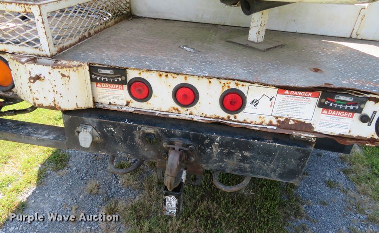 image for item DR0122 2007 Ford F550  bucket truck