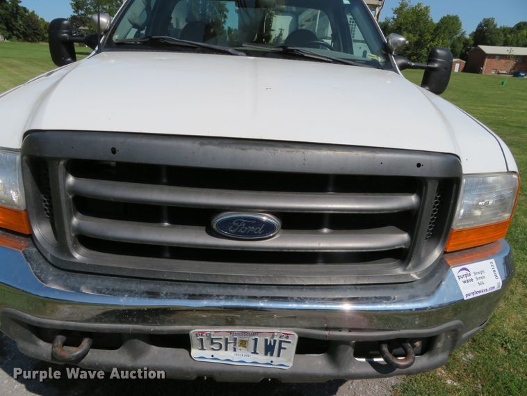 image for item DR0123 2000 Ford F550  bucket truck