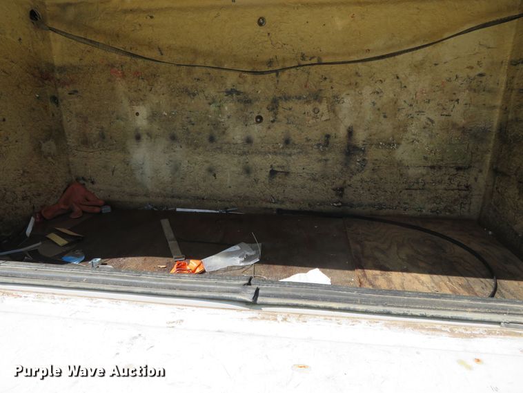 image for item DR0123 2000 Ford F550  bucket truck