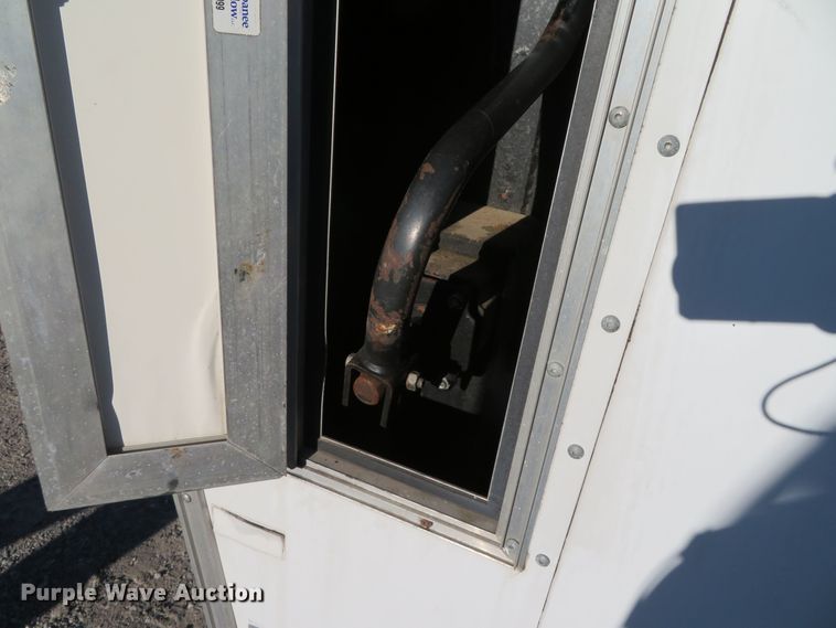 image for item DR0147 2007 Haulmark RTG85X36WR4  enclosed cargo trailer