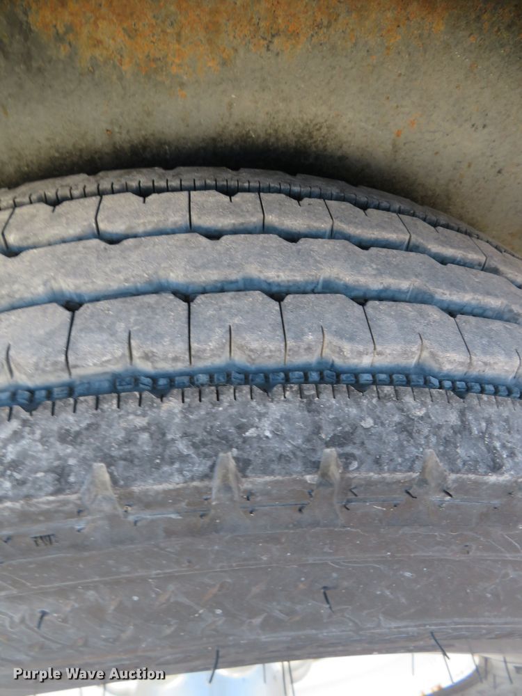 image for item DR0147 2007 Haulmark RTG85X36WR4  enclosed cargo trailer