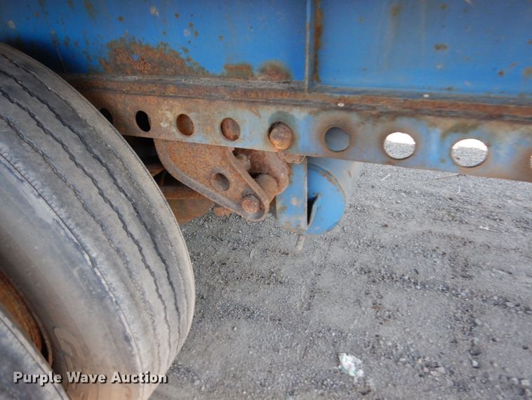 image for item DR0532 1980 Dorsey DGTW-I-276  flatbed trailer