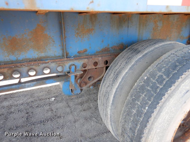 image for item DR0532 1980 Dorsey DGTW-I-276  flatbed trailer