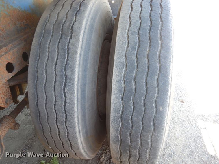 image for item DR0532 1980 Dorsey DGTW-I-276  flatbed trailer