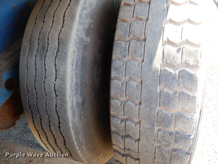 image for item DR0532 1980 Dorsey DGTW-I-276  flatbed trailer