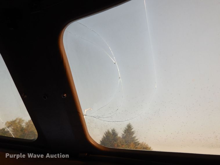 image for item DS1401 2005 Kenworth T600  semi truck