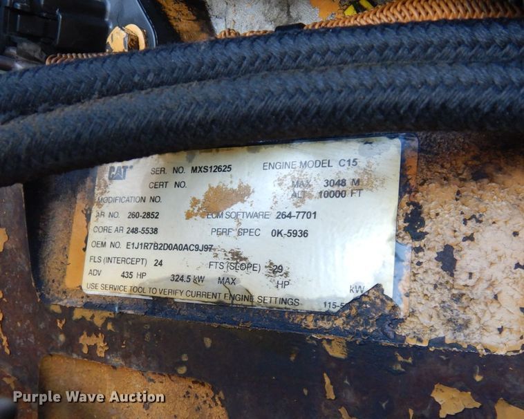 image for item DS1401 2005 Kenworth T600  semi truck