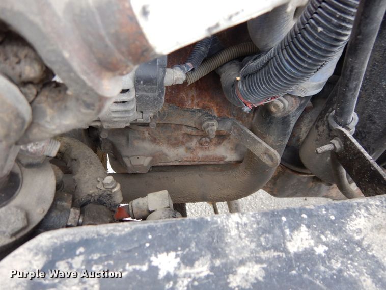 image for item DS1408 2007 Mack CHN613  semi truck